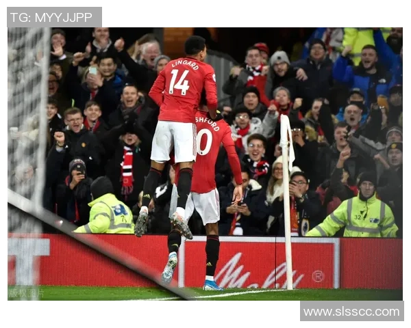 伊勒蒂森与云达不莱梅激战正酣比分悬念不断引发球迷热议